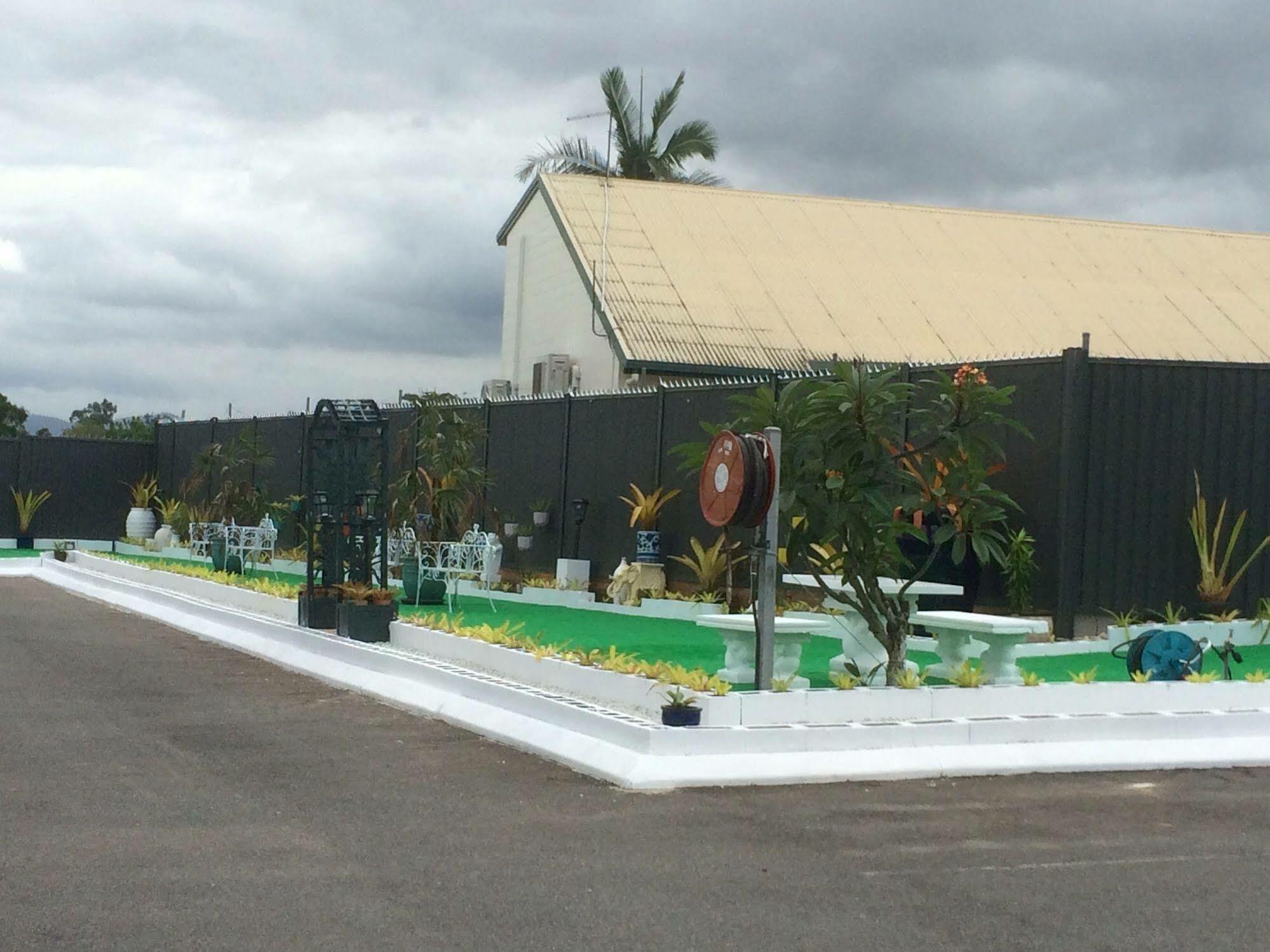 South Cairns Resort Exterior photo